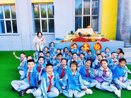 佳木斯市光复小学举办“庆丰收 享运动 乐成长”主题活动(图5)
