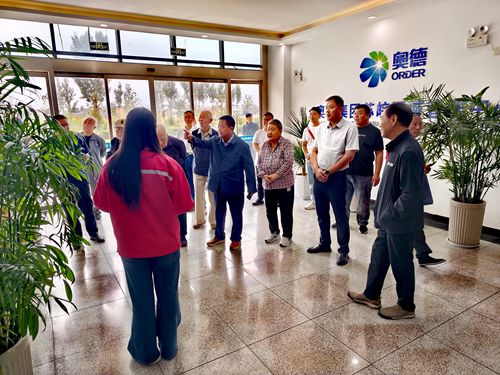 枣庄市人大办公室离退休第一党支部开展“铭记抗战历史、汲取奋进力量”主题党日(图5)