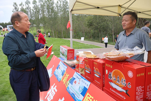 定远县：梅白来草坪音乐嘉年华暨第十二届定远池河梅白鱼文化旅游节盛大开幕(图5)