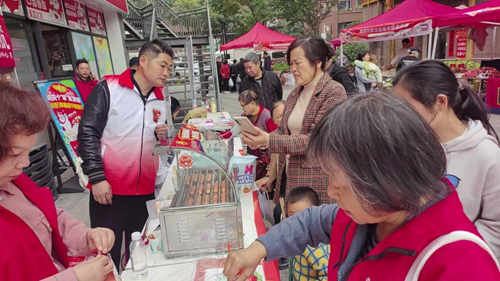 睦邻相伴情暖重阳，清风廉意沁润民心--湘民社区成功举办重阳节主题活动暨城市美育节公益市集(图2)