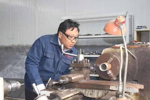 躬耕岁月铸荣光 劳模精神照征程——牛德成事迹(图10)