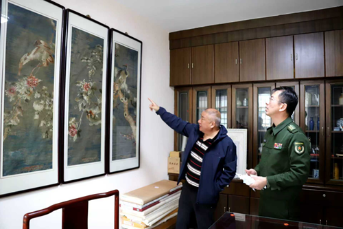 绣线里的红色年轮(图2)