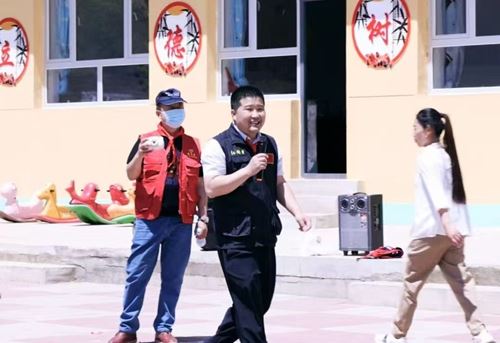 公益初心照亮创业路 多元产业赋能新时代(图1)